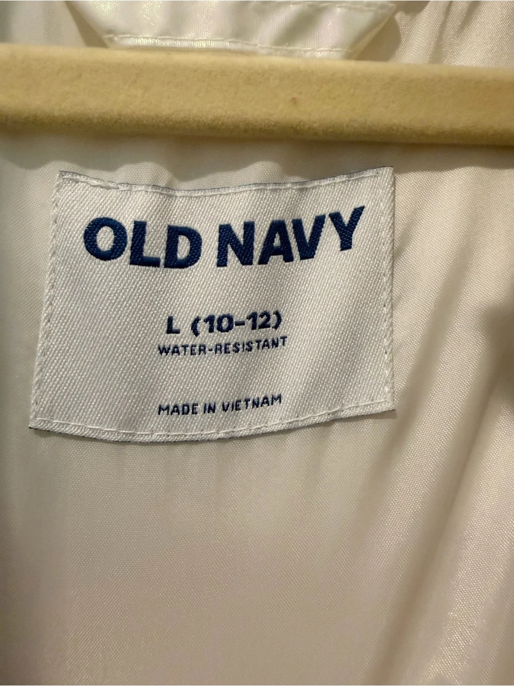 Old Navy Girls Iridescent White Puffer Vest